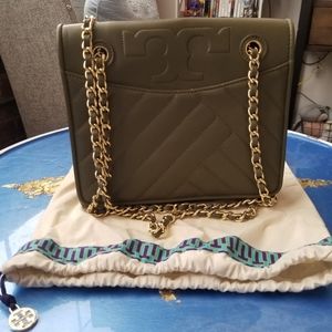 *SOLD* BRAND NEW Tory Burch handbag